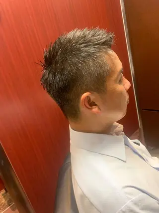ショート HIRO  GINZA   PREMIUMBARBER パレスホテル東京店所属・行平 成穂のヘアスタイル