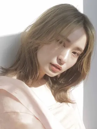 ミディアム MODEK's阿倍野 HONOKAのヘアスタイル