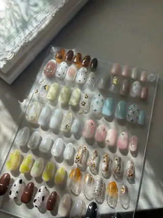 ネイル JILL 河内花園店所属・yuna ⭐︎のネイルデザイン