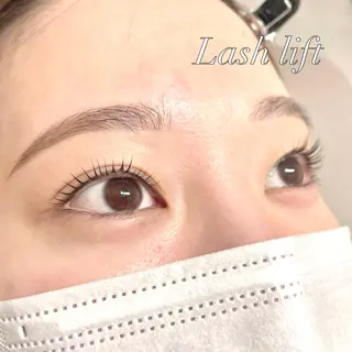 マツエク・マツパ paulele. 副店長Mizukiのマツエク・マツパデザイン