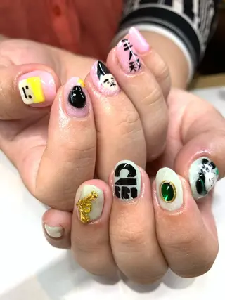 ネイル glow_ nailのネイルデザイン