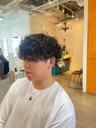 ミディアム パーマ RIN／韓国ヘア レイヤーカットのヘアスタイル