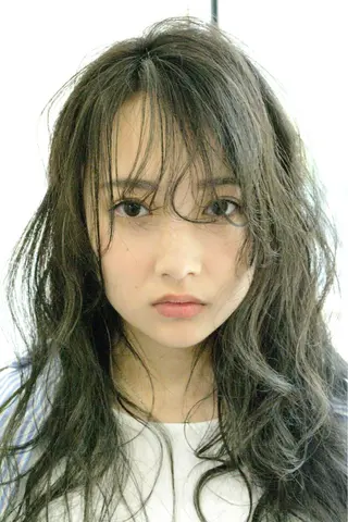 ロング カラー sato yoshikiのヘアスタイル