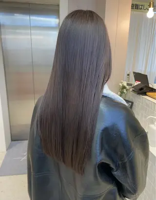 カラー 🤍RIRIKA /暖色カラー🧡のヘアスタイル