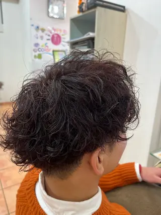 メンズ 🌼ブリーチ特化 カラー職人こまち🌼のヘアスタイル