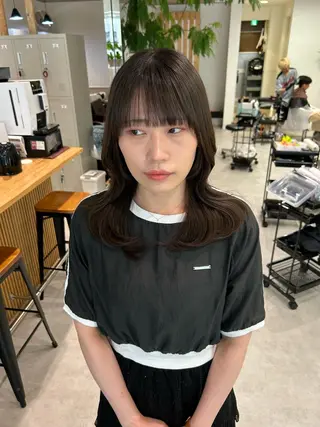 セミロング カラー THE ESCALA 町田所属・町田縮毛矯正/ 髪質改善/美髪特化のヘアスタイル