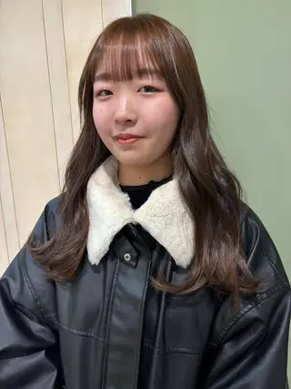 ロング カラー 酒井 菜花のヘアスタイル