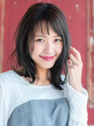 セミロング カラー 【デザイナー】田中 美生のヘアスタイル