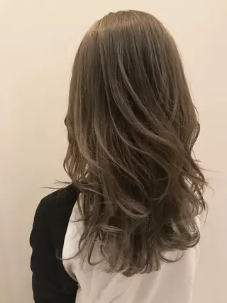 ミディアム カラー シールエクステ⭐️ オオミタクヤのヘアスタイル