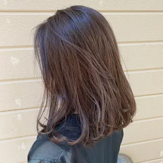 ミディアム ✨️デザインカラー AIRI✨のヘアスタイル