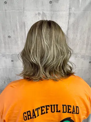 ミディアム カラー 錦 茉李 @lm.mari03のヘアスタイル