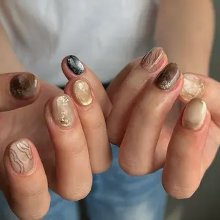 ネイル mano+所属・砂田 はるかのネイルデザイン