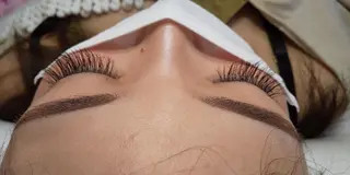 マツエク・マツパ 💡次世代LED -TIARA💡のマツエク・マツパデザイン