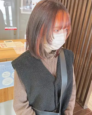 ミディアム カラー 具志 正太のヘアスタイル