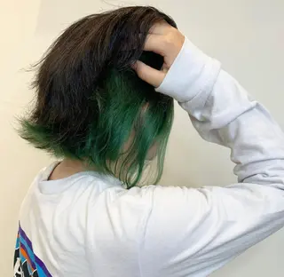 ミディアム LINE.ai所属・mei／周南 ／ぷつっと／レイヤーのヘアスタイル