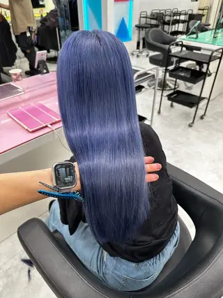 ロング カラー ヘアアレンジ 艶カラー/ハイトーン /レイヤーカットのヘアスタイル