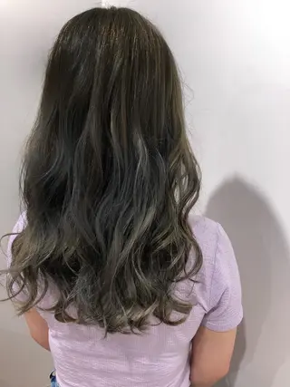 セミロング カラー 🌷レイヤーカット/ フルキシオリ🌷のヘアスタイル