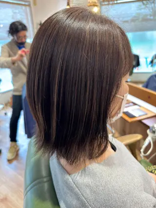 ミディアム カラー ボブ/インナーカラー ショート/佐野祥子のヘアスタイル