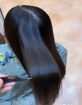 パーマ 乾かしただけで艶髪✨ 縮毛矯正天王寺はやとのヘアスタイル