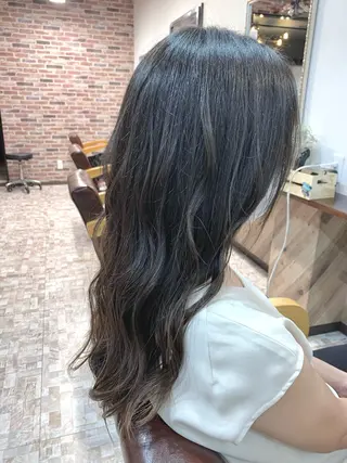 ロング カラー 神野 洸都のヘアスタイル