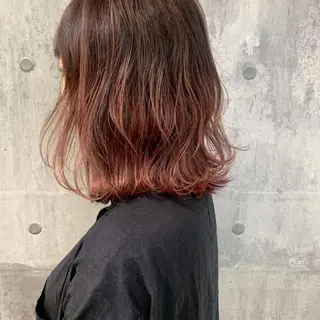 ミディアム カラー ﾊｲﾄｰﾝ/ｼｮｰﾄ 村上淳乃🐥のヘアスタイル