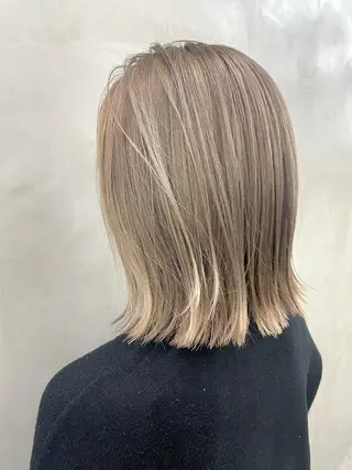 ミディアム カラー yurika☁️ 似合わせ｜レイヤーのヘアスタイル