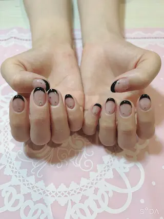 ネイル luna 🐈‍⬛のネイルデザイン