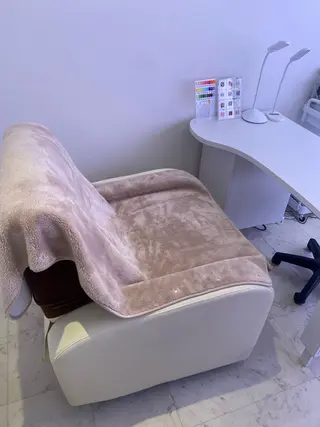 ネイル beauty salon ma'am所属・chihiro 小路ネイルのネイルデザイン