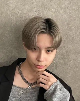 ショート カラー こだわりハイトーン/ ケアブリーチ/岸のヘアスタイル