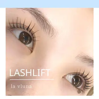 マツエク・マツパ アイブロウ 大石はな / lavlunaの眉毛・アイブロウイメージ