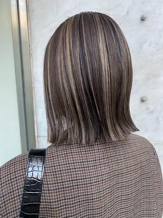 カラー miyu/ハイトーン /ブリーチのヘアスタイル