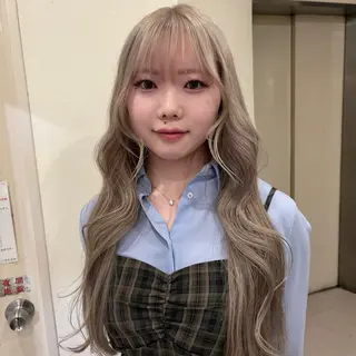 カラー 👽個性派ネイル🎀 komachiのヘアスタイル