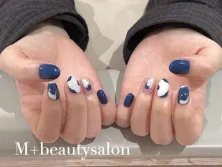 ネイル M+  Beauty Salonのネイルデザイン