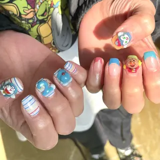 ショート m kaori𓃟のネイルデザイン