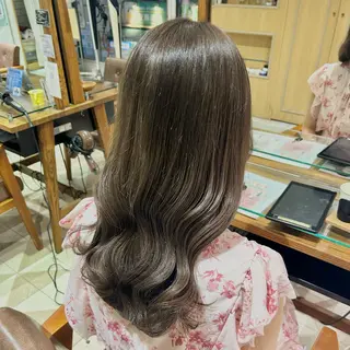 ロング カラー ヘアアレンジ 吉水 彩乃 /ボブ/透明感カラーのヘアスタイル