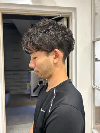 パーマ Lomalia moekaのヘアスタイル