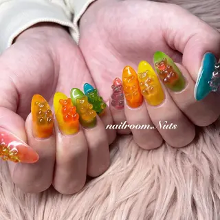 ネイル nailsalon Nutsのネイルデザイン
