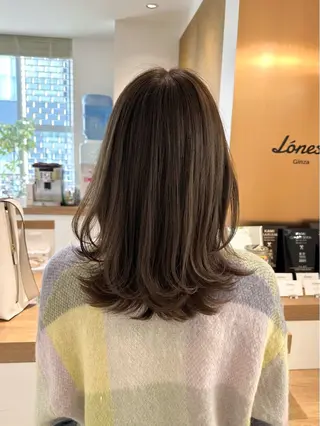 ミディアム カット無料| 青山 |髪質改善のヘアスタイル
