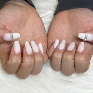 ネイル studio tam 髙橋彩夏のネイルデザイン