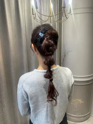 ロング ヘアアレンジ ayano / 透明感・くすみカラーのヘアスタイル