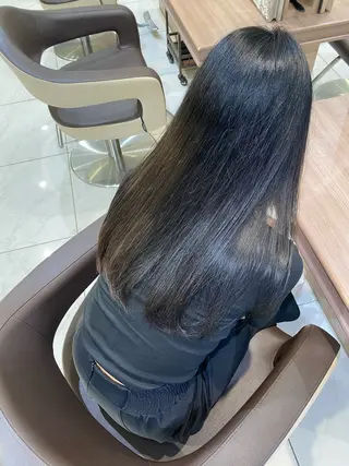 ロング カラー chinatsu ໒꒱ ‧₊˚のヘアスタイル