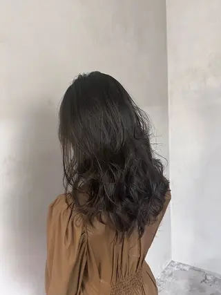 セミロング 塩田 悠我のヘアスタイル