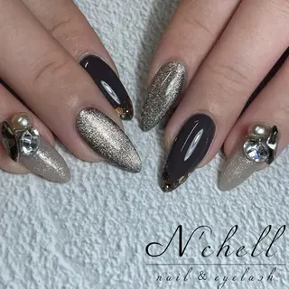 ネイル Nailist Aoiのネイルデザイン