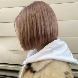 ミディアム カラー 遠藤沙也加 /レイヤーカットのヘアスタイル