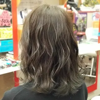 ミディアム カラー 植田 /エクステ /ブリーチ/髪質改善のヘアスタイル