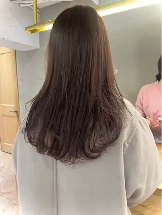 セミロング LOREN＋透明感 オリーブhirokoのヘアスタイル