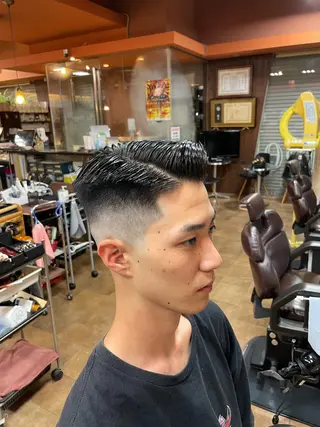 ショート La Neige所属・阪本 蒼平のヘアスタイル