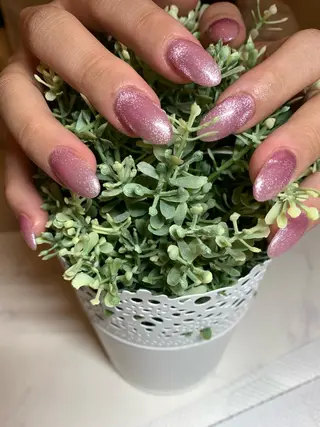 ネイル 髙城 亜紀のネイルデザイン