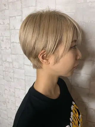 ショート カラー 船津武俊 フナツタケトシのヘアスタイル