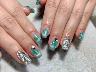 ネイル Rola kira nail salon所属・麗 レイのネイルデザイン